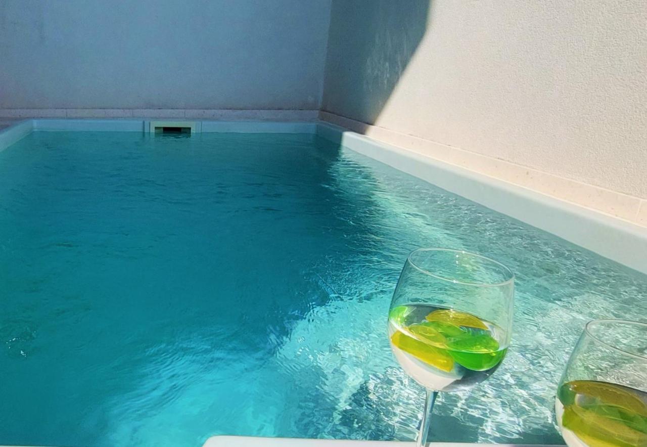 Vip Deluxe Apartment Arian Novalja Eksteriør billede
