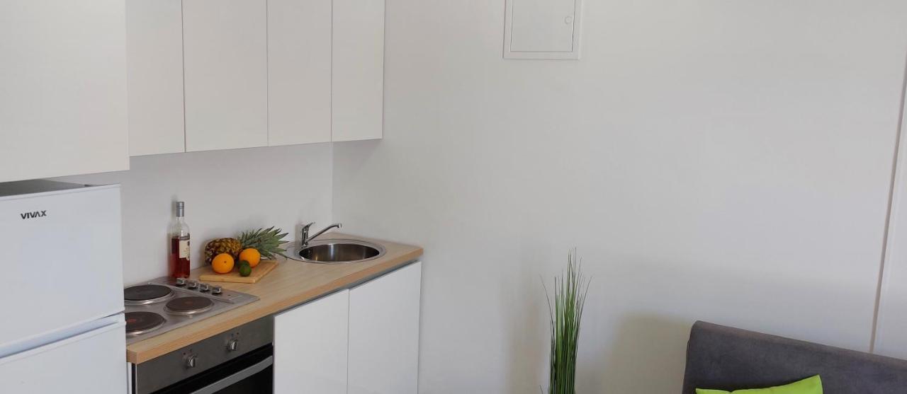 Vip Deluxe Apartment Arian Novalja Eksteriør billede