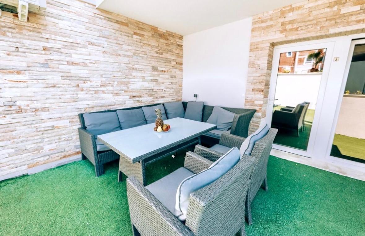 Vip Deluxe Apartment Arian Novalja Eksteriør billede